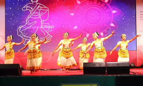 ഇ​ന്ത്യ​ൻ ക​മ്യൂ​ണി​റ്റി ഫെ​സ്റ്റി​വ​ലി​ന്   ആ​ഘോ​ഷ സ​മാ​പ​നം