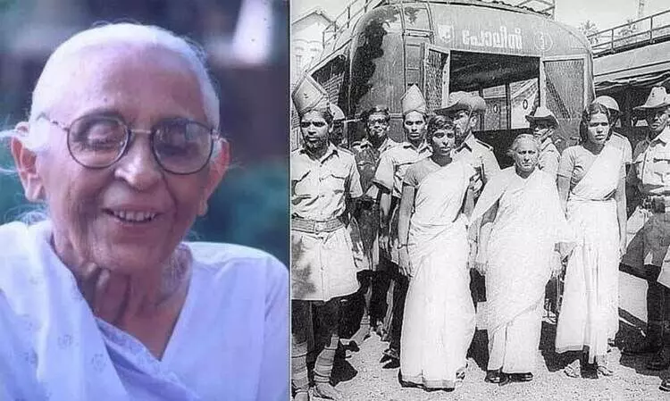 ‘മാ’​യെ ഓ​ര്‍ക്കാ​തെ ആ ​കാ​ല​ത്തി​ലേ​ക്ക്   തി​രി​ച്ചു ന​ട​ക്കാ​നാ​കി​ല്ല