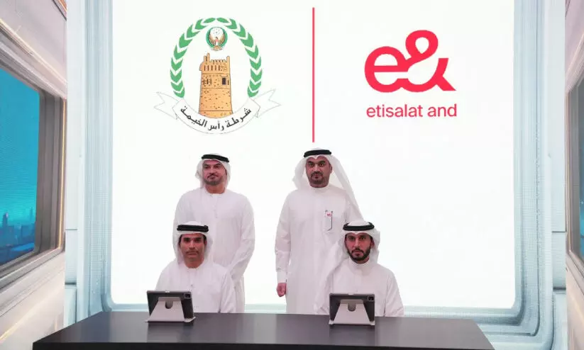 സഹകരണം; ഇ​ത്തി​സ​ലാ​ത്ത്​-​റാ​ക്​ പൊ​ലീ​സ്​ ധാ​ര​ണ