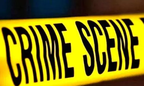 യു​വാ​വി​നെ തൂ​ണി​ൽ ​കെ​ട്ടി​യി​ട്ട് അ​ടി​ച്ചു​കൊ​ന്നു; വി​ഡി​യോ സ​മൂ​ഹ മാ​ധ്യ​മ​ങ്ങ​ളി​ൽ