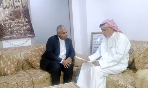 പാ​ർ​ല​മെ​ന്റ് ഡെ​പ്യൂ​ട്ടി സ്പീ​ക്ക​റു​മാ​യി കൂ​ടി​ക്കാ​ഴ്ച ന​ട​ത്തി ഫാ. ​ഡൈ​സ​ൺ യേ​ശു​ദാ​സ്