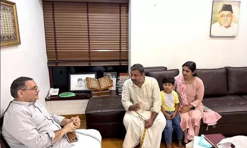 ‘ഇത്തവണ രജിതയുടെ വരവ് വ്യത്യസ്തമായിരുന്നു...’ പാണക്കാട്ടെ ചൊവ്വാഴ്ചകളിലെ സന്തോഷ നിമിഷങ്ങൾ പങ്കു​വെച്ച് മുനവ്വറലി ശിഹാബ് തങ്ങൾ