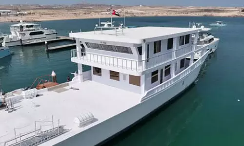 സീ​ർ അ​ബു നു​ഐ​ർ ദ്വീ​പി​ലേ​ക്ക്​ ക​പ്പ​ൽ സ​ർ​വി​സ്​