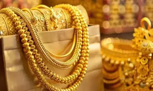 ഉച്ചതിരിഞ്ഞ് വീണ്ടും സ്വർണവില താഴേക്ക്; വെള്ളിക്കും ഇടിവ്