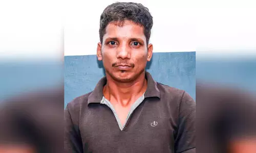 ബസിൽ വയോധികന് മർദനം: പ്രതിയെ തമിഴ്നാട്ടിൽനിന്ന് പിടികൂടി ബസിൽ വയോധികന് മർദനം: പ്രതിയെ തമിഴ്നാട്ടിൽനിന്ന് പിടികൂടി