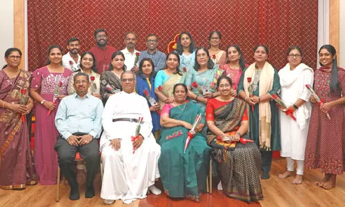 യുവജന കൺവെൻഷനും അധ്യാപകർക്ക് ആദരവും യുവജന കൺവെൻഷനും അധ്യാപകർക്ക് ആദരവും