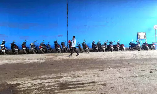 അടിപ്പാതയിലെ അനധികൃത പാർക്കിങ്: നടപടിയുമായി അധികൃതർ