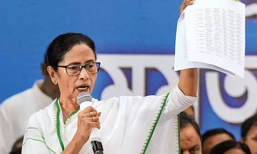 Mamata Banerjee fights SIR with AI