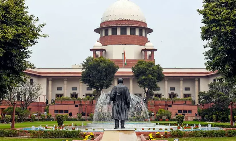 ഡോക്ടർമാർക്കൊപ്പം നിലകൊണ്ടില്ലെങ്കിൽ സമൂഹം പൊറുക്കില്ല -സുപ്രീംകോടതി ഡോക്ടർമാർക്കൊപ്പം നിലകൊണ്ടില്ലെങ്കിൽ സമൂഹം പൊറുക്കില്ല -സുപ്രീംകോടതി