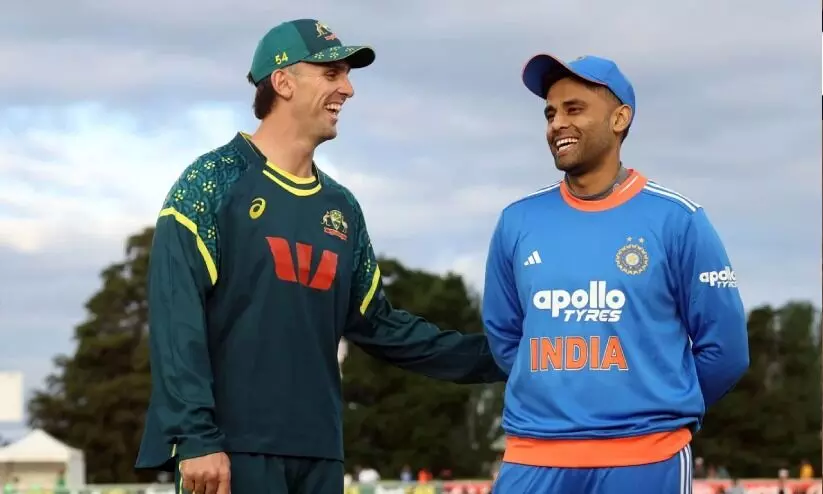 ഒന്നാം ടി20: ഇന്ത്യയെ ബാറ്റിങ്ങിനയച്ച് ആസ്ട്രേലിയ; വിക്കറ്റിനു പിന്നിൽ സഞ്ജു തന്നെ ഒന്നാം ടി20: ഇന്ത്യയെ ബാറ്റിങ്ങിനയച്ച് ആസ്ട്രേലിയ; വിക്കറ്റിനു പിന്നിൽ സഞ്ജു തന്നെ