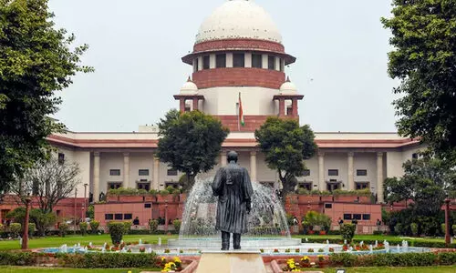 ഡോക്ടർമാർക്കൊപ്പം നിലകൊണ്ടില്ലെങ്കിൽ സമൂഹം പൊറുക്കില്ല -സുപ്രീംകോടതി ഡോക്ടർമാർക്കൊപ്പം നിലകൊണ്ടില്ലെങ്കിൽ സമൂഹം പൊറുക്കില്ല -സുപ്രീംകോടതി