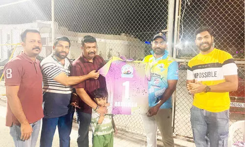 വോ​യ്സ് ഓ​ഫ് ആ​ല​പ്പി ബ​ഹ്‌​റൈ​ൻ ക്രി​ക്ക​റ്റ് ടീ​മി​ന്റെ ജേ​ഴ്സി പ്ര​കാ​ശ​നം