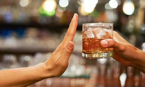 ജെൻ സി തലമുറയിൽ പത്തിൽ നാല് പേരും മദ്യം ഒരിക്കലും കഴിച്ചിട്ടില്ലാത്തവരെന്ന് ആഗോള റിപ്പോർട്ട്