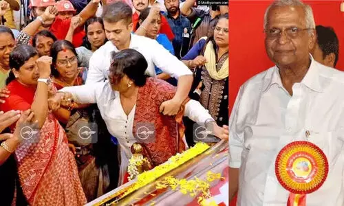 എം.എം ലോറൻസിന്‍റെ മൃതദേഹം പഠനാവശ്യത്തിന് നൽകണം; പെൺമക്കളുടെ ഹരജി ഹൈകോടതി തള്ളി