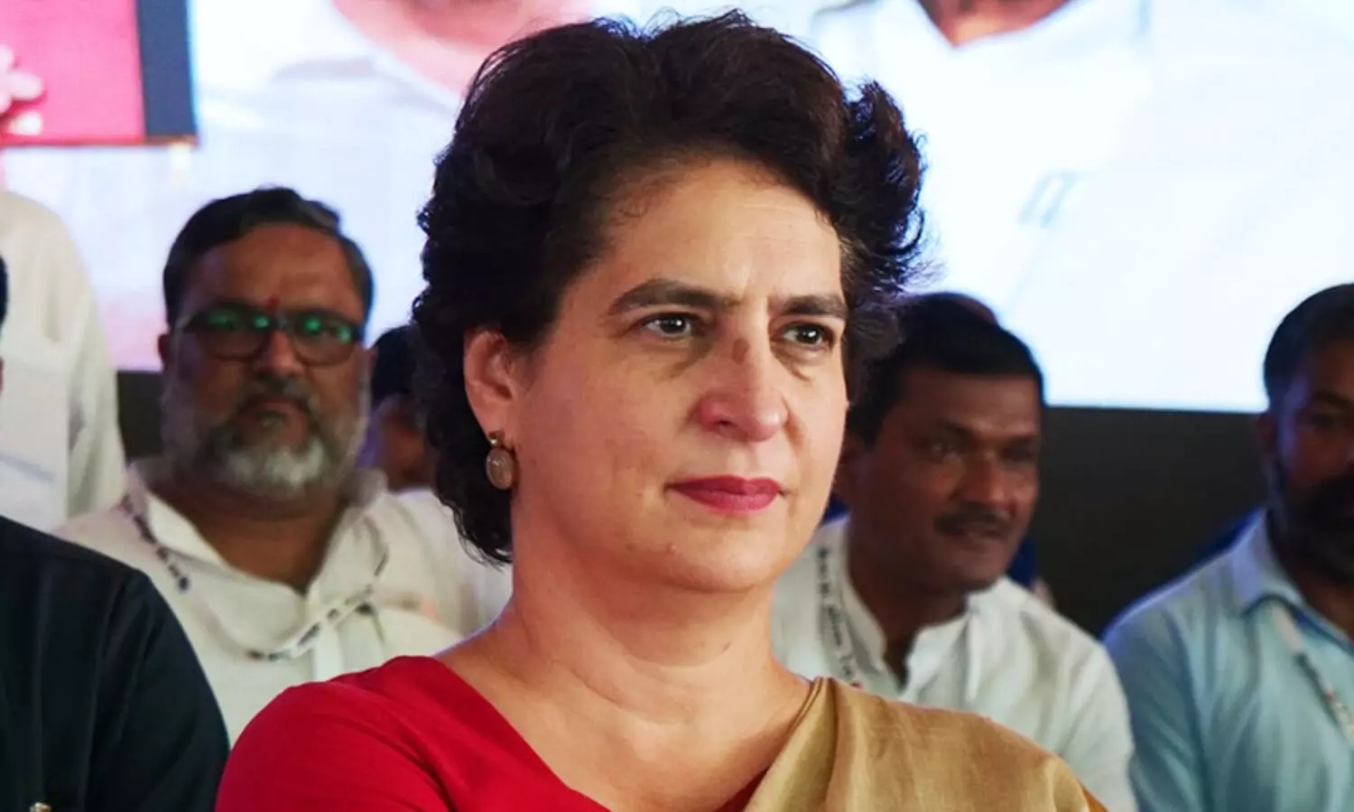 എസ്.ഐ.ആർ ജനാധിപത്യ വിരുദ്ധ നീക്കം; തെരഞ്ഞെടുപ്പിനെ ചതിക്കാനുള്ള നീക്കമെന്ന് പ്രിയങ്ക ഗാന്ധി