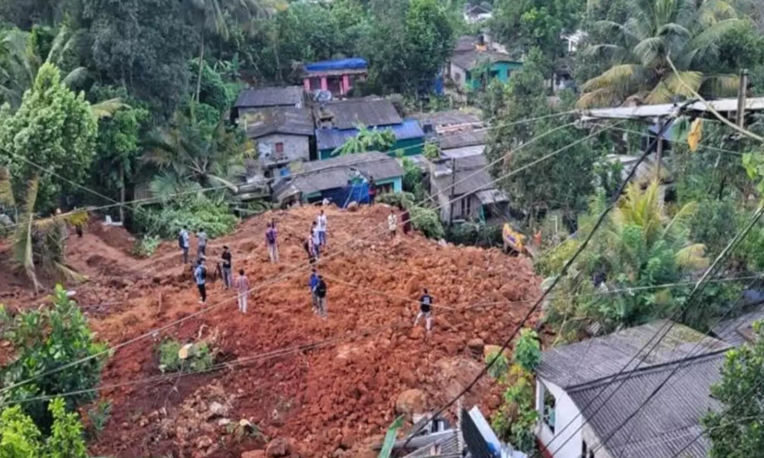 മണ്ണിടിച്ചിൽ ദുരന്തം; കണ്ണ്​ തുറക്കാതെ  സർക്കാർ സംവിധാനങ്ങൾ