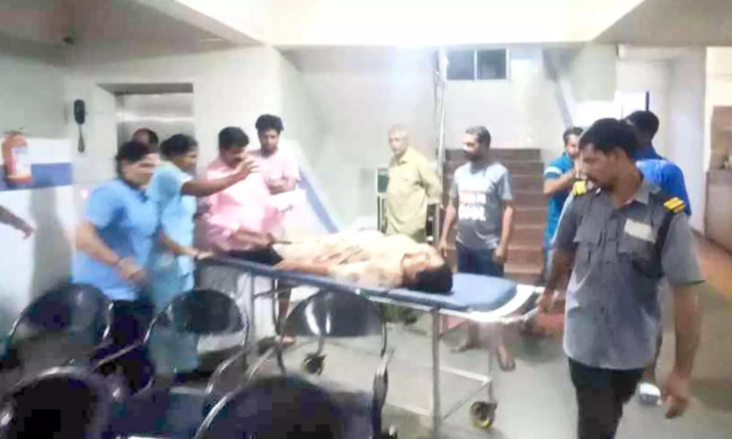 ചന്തയിൽ നിന്നു പഴകിയ മത്സ്യം വാങ്ങി കഴിച്ചവർക്ക് ഭക്ഷ്യവിഷബാധ