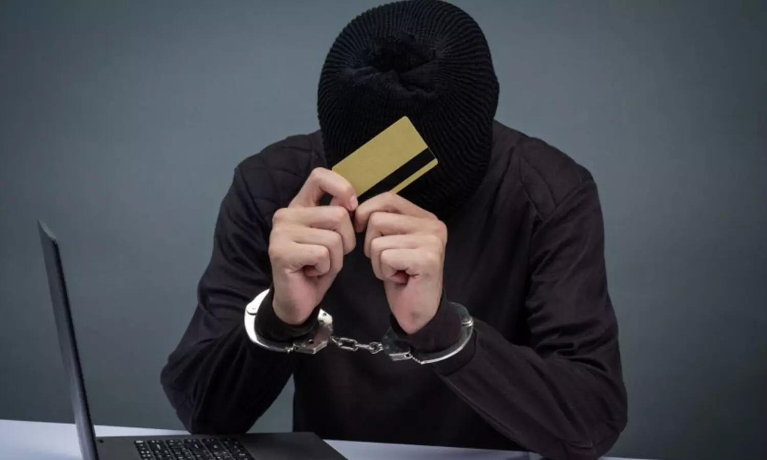 തുട​രുന്ന സൈബർ തട്ടിപ്പ്; റിട്ട. ബാങ്ക് ഉദ്യോഗസ്ഥനിൽ നിന്ന് 50 ലക്ഷം തട്ടിയെടുത്തു