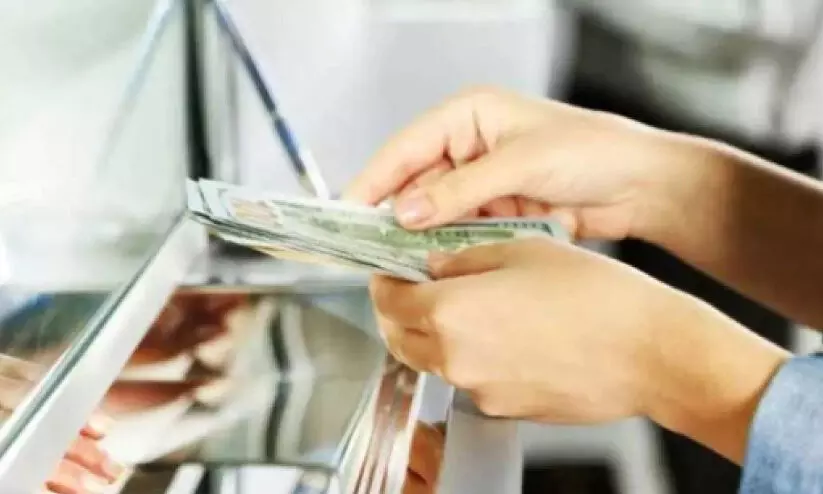 പ്രവാസി തൊഴിലാളികളുടെ പണമയക്കൽ 2.5 ബില്യൺ ദിനാറായി ഉയർന്നു പ്രവാസി തൊഴിലാളികളുടെ പണമയക്കൽ 2.5 ബില്യൺ ദിനാറായി ഉയർന്നു