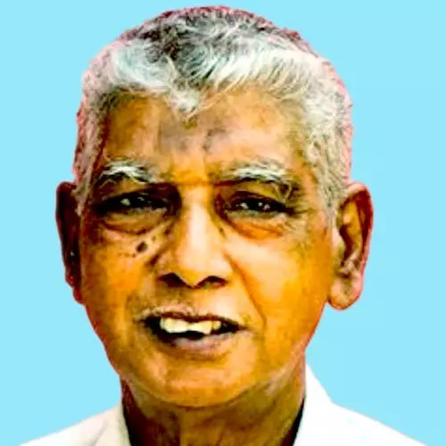 ഉ​മ്മ​ർ മാ​സ്റ്റ​ർ