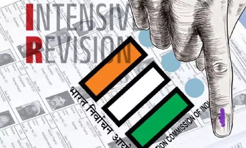 എസ്.ഐ.ആറിൽ പണി തുടങ്ങി കേരളവും; അച്ചടിക്കുന്നത് 2.78 കോടി ഫോമുകൾ, വിതരണം നാല് മുതൽ എസ്.ഐ.ആറിൽ പണി തുടങ്ങി കേരളവും; അച്ചടിക്കുന്നത് 2.78 കോടി ഫോമുകൾ, വിതരണം നാല് മുതൽ