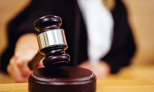 വി​ശ്വാ​സ വ​ഞ്ച​ന; 14 ല​ക്ഷം തി​രി​കെ ന​ല്‍കാ​നു​ള്ള ഉ​ത്ത​ര​വ് ശ​രി​വെ​ച്ചു