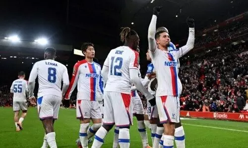 ക്രിസ്റ്റൽ പാലസിനോടും തോറ്റു, എതിരില്ലാത്ത മൂന്ന് ഗോളിന്; ലിവർപൂൾ ലീഗ് കപ്പിൽനിന്ന് പുറത്ത്