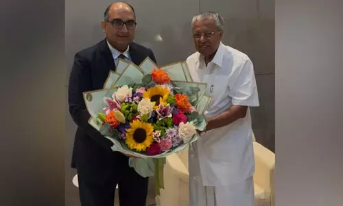 Indian Ambassador Vipul receives Chief Minister Pinarayi Vijayan at Doha Hamad International Airport