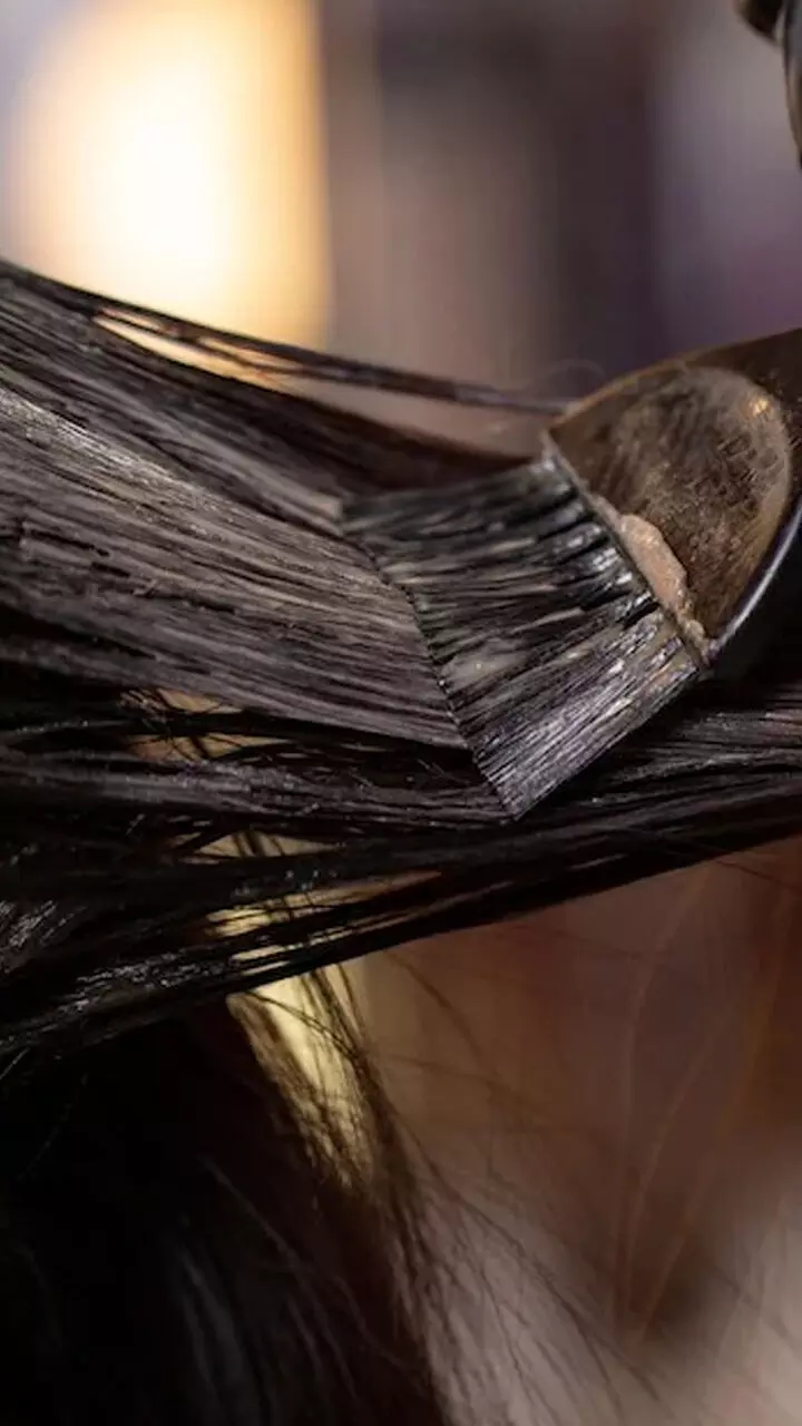 വൃക്കകൾ തകരാറിലാവാതെ ഹെയർ ഡൈ ഇങ്ങനെ ഉപയോഗിക്കാം