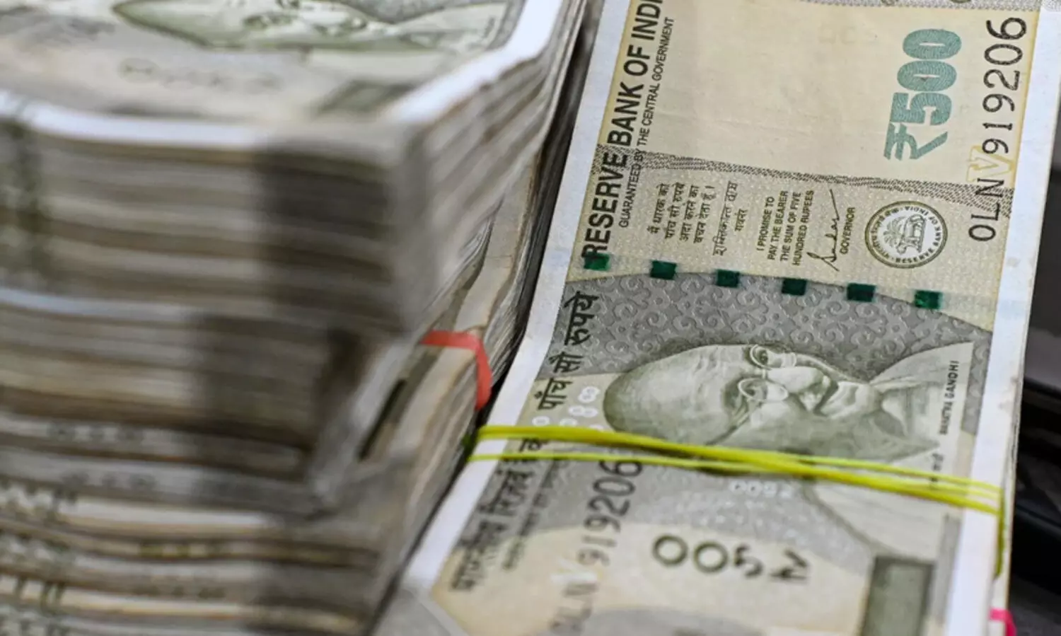 ഉടമകളെ കാത്ത് 111.82 കോടി