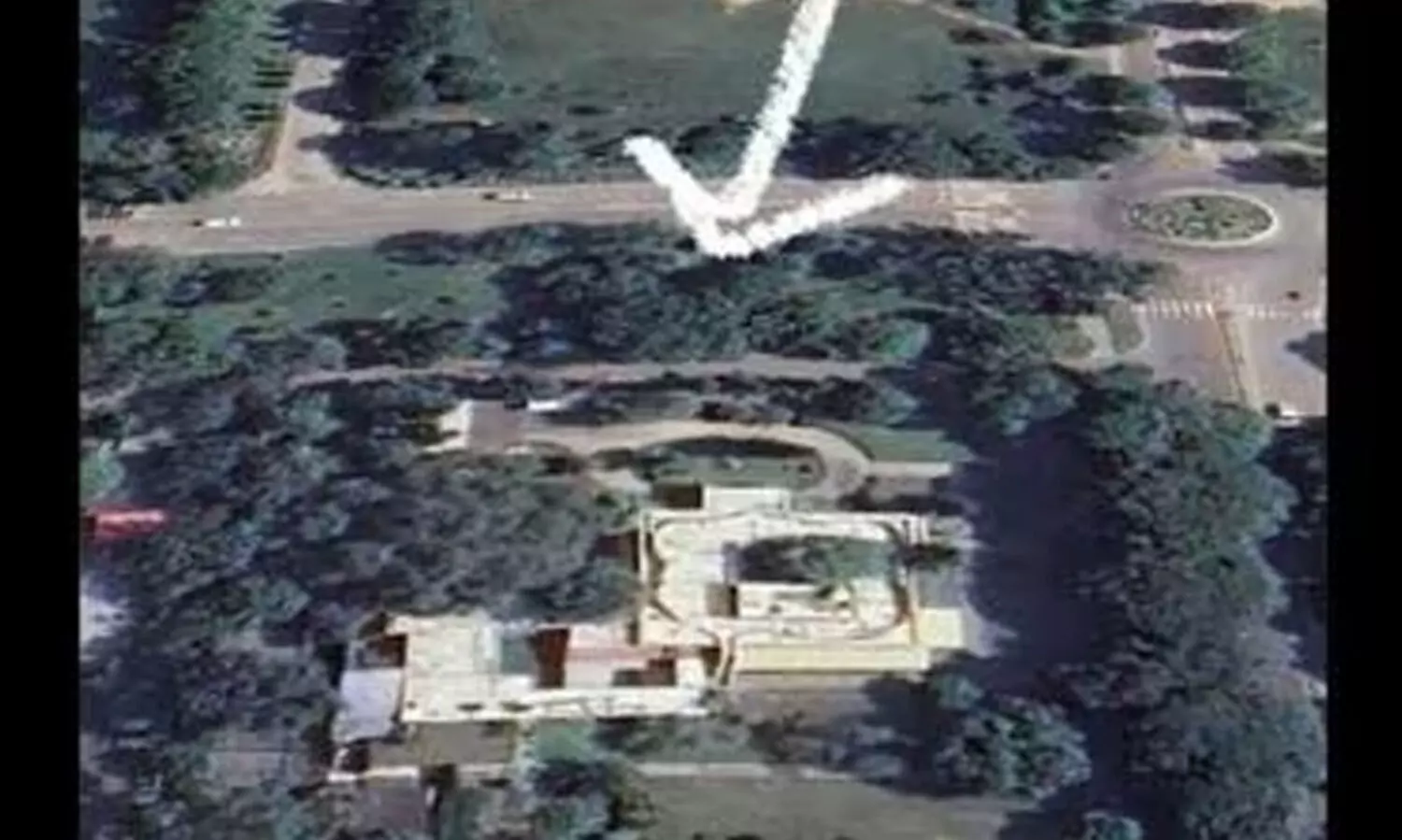 പഞ്ചാബിൽ കെജരിവാൾ സർക്കാർ ഭൂമിയിൽ സെവൻ സ്റ്റാർ ആഡംബര കൊട്ടാരം പണിയുന്നുവെന്ന് ആരോപണവുമായി ബി.ജെ.പി