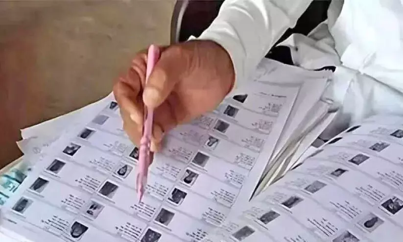 എ​സ്.​ഐ.​ആ​റി​ൽ ആ​ശ​ങ്ക; പ്ര​വാ​സി വോ​ട്ടു​ക​ളി​ൽ കൂ​ട്ട​വെ​ട്ട​ൽ വ​രു​മോ...?