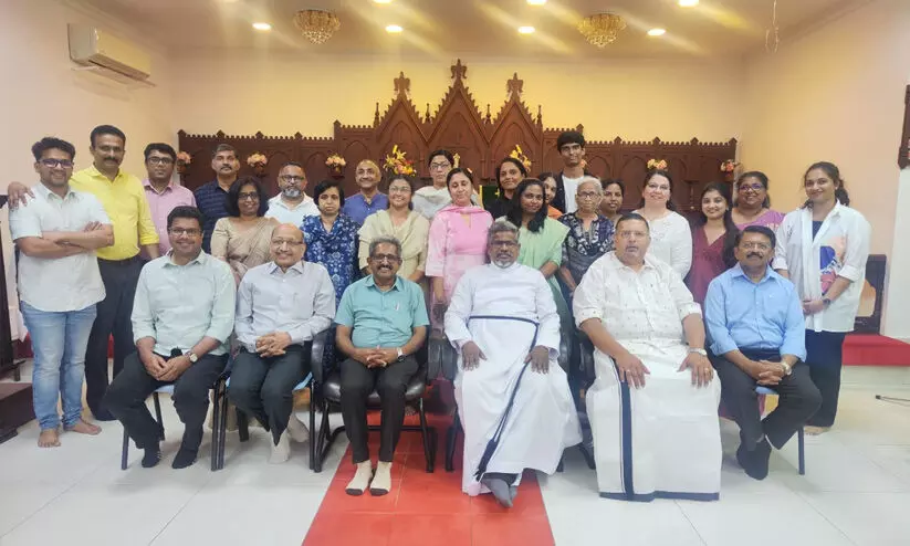 സൗഹൃദം പുതുക്കി സി.എം.എസ് കോളജ് അലുംനി ബഹ്റൈൻ ചാപ്റ്റർ: പുതിയ കമ്മിറ്റി നിലവിൽ വന്നു സൗഹൃദം പുതുക്കി സി.എം.എസ് കോളജ് അലുംനി ബഹ്റൈൻ ചാപ്റ്റർ: പുതിയ കമ്മിറ്റി നിലവിൽ വന്നു