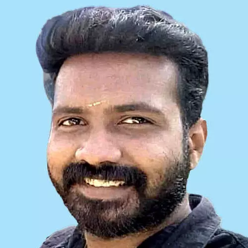 ടെമ്പോ ട്രാവലർ ഉടമ പൊട്ട കിണറ്റിൽ വീണ് മരിച്ച നിലയിൽ