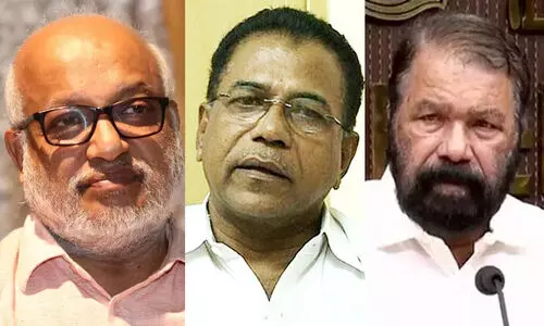 പി.എം ശ്രീയിലെ പരാമർശം: എം.എ. ബേബിയോട് ഖേദം പ്രകടിപ്പിച്ച് പ്രകാശ് ബാബു; ശിവൻകുട്ടിയുടെ കോലം കത്തിച്ച എ.ഐ.വൈ.എഫ് നേതാക്കൾക്ക് നോട്ടീസ്