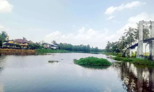 കാത്തിരുന്ന് മടുത്തു; കടമ്പ്രയാറിന് വികസനക്കടലിലേക്ക് ഒഴുകണം