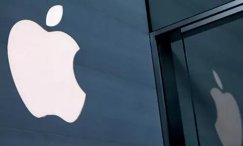 ഐഫോൺ 17 വിൽപന പൊടിപൊടിച്ചു; ആപ്പിളിന് റെക്കോർഡ് വരുമാനം