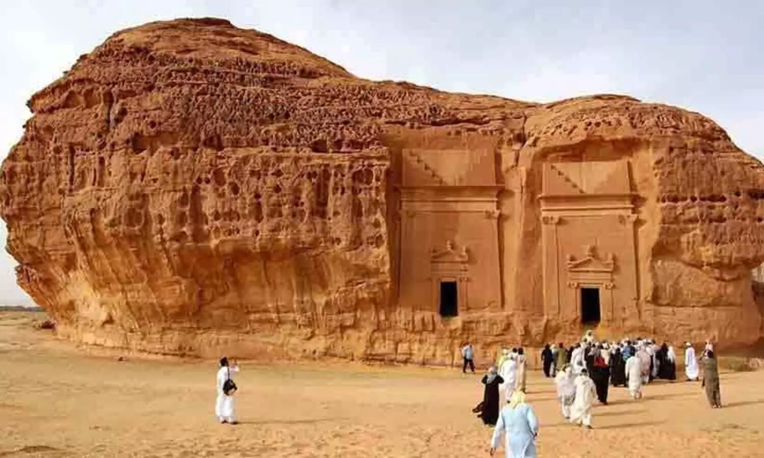 സൗദി ടൂറിസം മേഖലയിൽ വൻ കുതിപ്പ്: 2025 ആദ്യപകുതിയിൽ 6.09 കോടി സഞ്ചാരികൾ