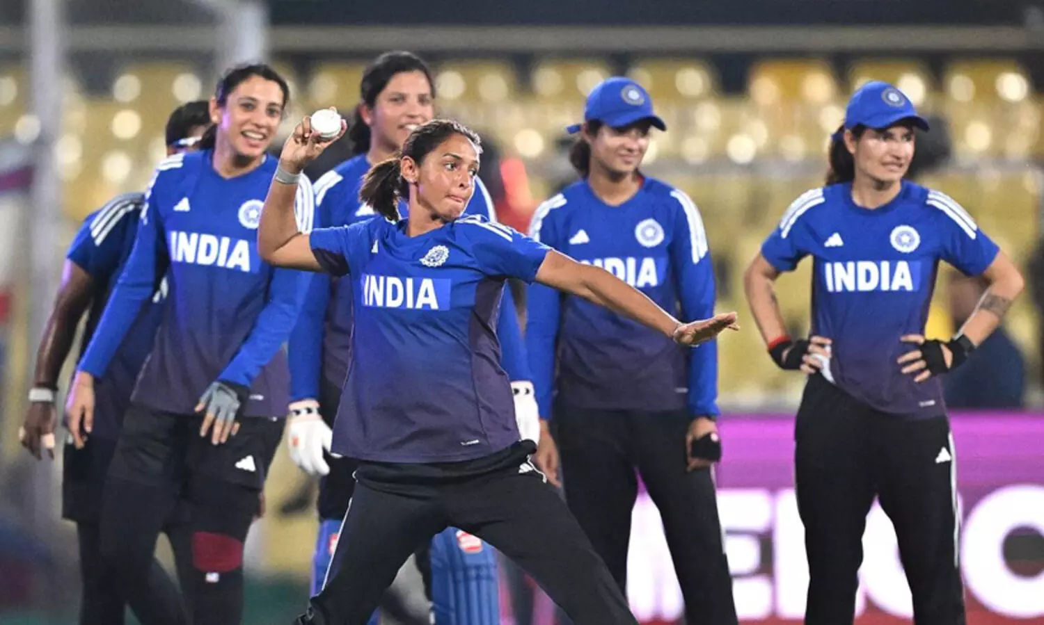 Time,Crown,Defiance,Blue,Radiance,ഇന്ത്യ, ദക്ഷിണാഫ്രിക്ക, ഫൈനൽ, ക്രിക്കറ്റ്, ​ലോകകപ്പ്