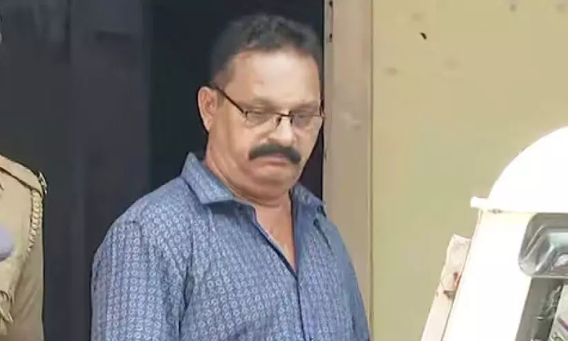 ശബരിമല സ്വര്ണക്കൊള്ള: സുധീഷ്കുമാര് റിമാൻഡിൽ ശബരിമല സ്വര്ണക്കൊള്ള: സുധീഷ്കുമാര് റിമാൻഡിൽ