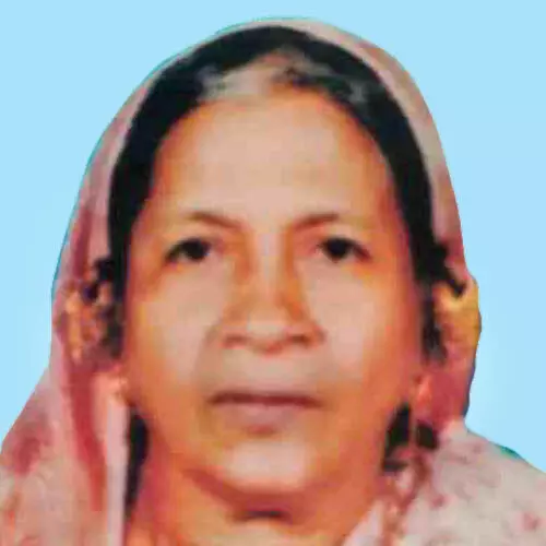 കു​ഞ്ഞാ​മി​ന