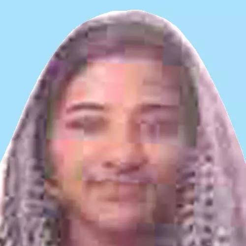 യു​വ​തി തൂ​ങ്ങി​മ​രി​ച്ച നി​ല​യി​ൽ