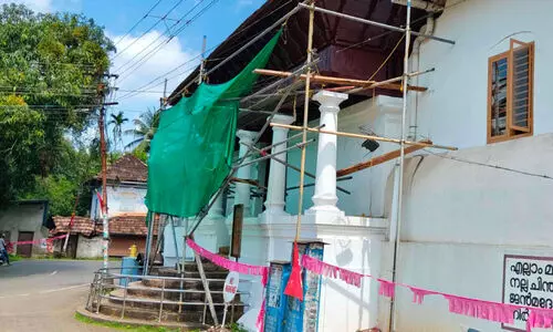പൊളിച്ച ആനപ്പള്ള മതിലിന് 19 വർഷത്തിന് ശേഷം ശാപമോക്ഷം പൊളിച്ച ആനപ്പള്ള മതിലിന് 19 വർഷത്തിന് ശേഷം ശാപമോക്ഷം