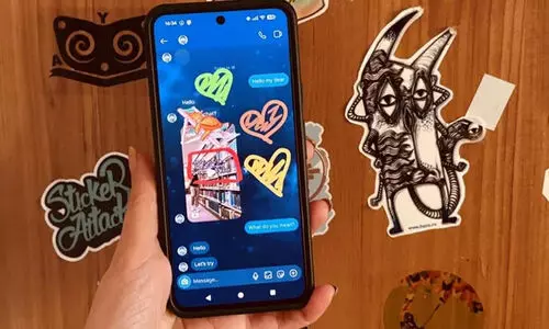 ഇനി സ്വൽപം ഡ്രോയിങ്ങാകാം; പുതിയ ‘ഡ്രോ ഫീച്ചറുമായി’ ഇൻസ്റ്റഗ്രാം