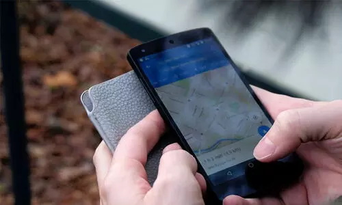 നമ്മുടെ ഓരോ ചലനങ്ങളും നിരീക്ഷിക്കുന്നു; ഫോണുകളിലെ ജി.പി.എസ് നിസാരമല്ലെന്ന് പഠനം