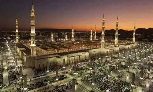 സൗദി സന്ദർശകരുടെ ആദ്യ ലക്ഷ്യസ്ഥാനം പ്രവാചക നഗരിയായ മദീന സൗദി സന്ദർശകരുടെ ആദ്യ ലക്ഷ്യസ്ഥാനം പ്രവാചക നഗരിയായ മദീന