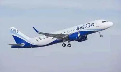 ജിദ്ദ-ഹൈദരാബാദ് ഇൻഡിഗോ വിമാനത്തിന് ബോംബ് ഭീഷണി: വിമാനം മുംബൈയിലിറക്കി