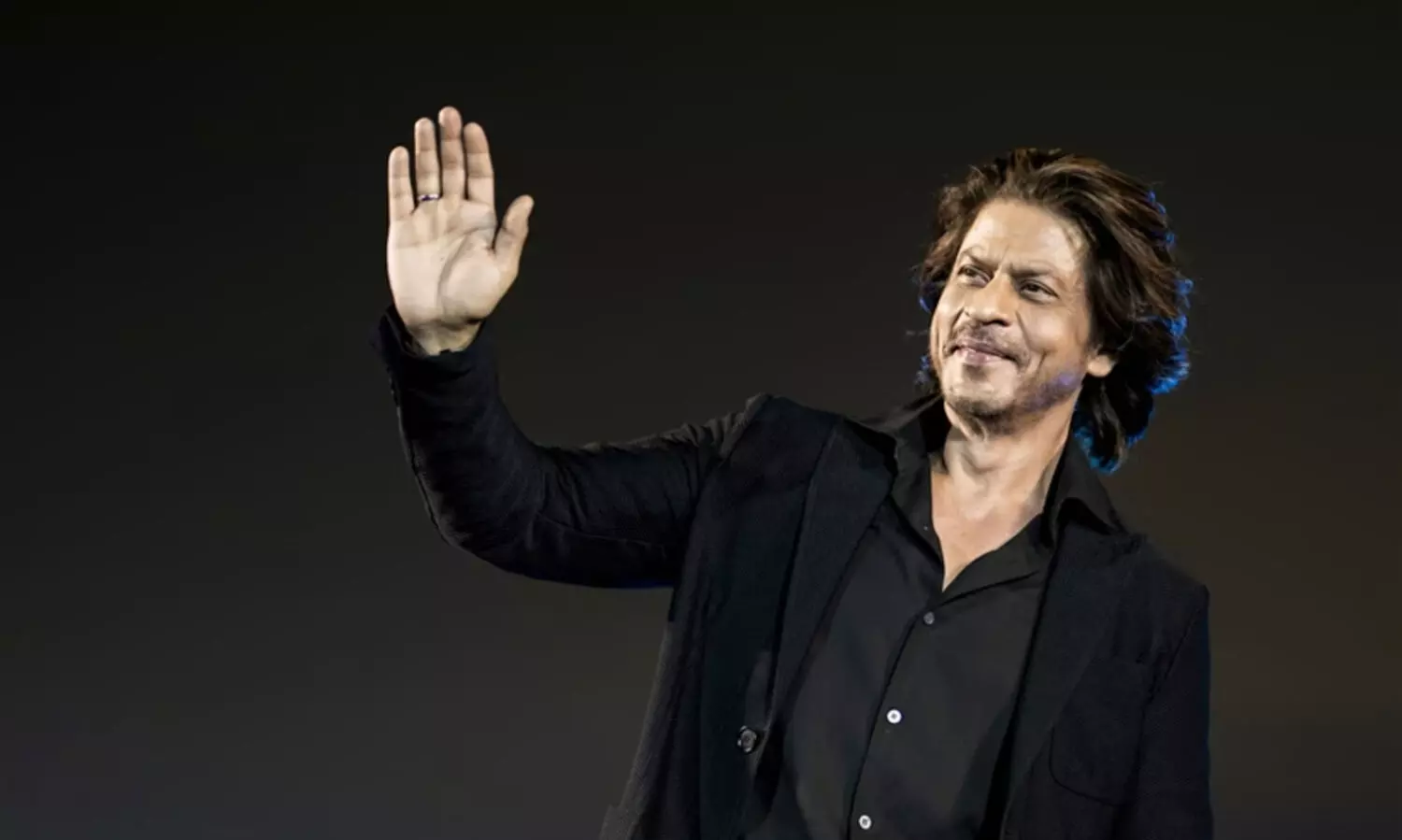 ഹാപ്പി ബെർത്ത്ഡേ കിങ് ഖാൻ; അറുപതിന്‍റെ നിറവിൽ ബോളിവുഡിന്‍റെ ബാദ്ഷാ