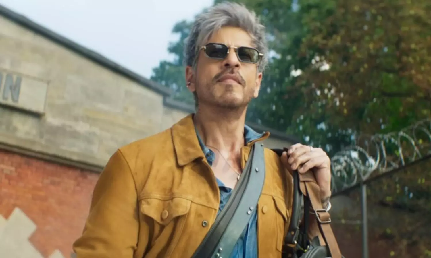 നരച്ച മുടിയും പരുക്കൻ ലുക്കുമായി ഷാരൂഖ്; ജന്മദിനത്തിൽ ‘കിംഗി’ന്റെ ടൈറ്റിൽ ടീസർ