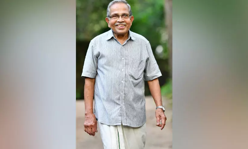 ഘോഷയാത്രയും ചക്കരച്ചോറും പിന്നെ ഗുഡ്ബാളും ഘോഷയാത്രയും ചക്കരച്ചോറും പിന്നെ ഗുഡ്ബാളും